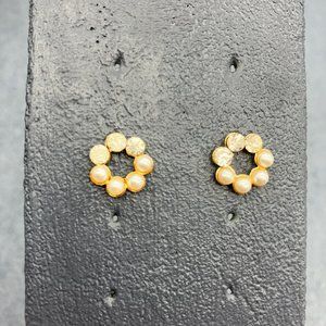 Jordache Pierced Earrings As Is Gold Rhinestone Pearl Circle Flower Soft Girl